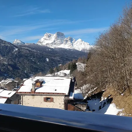 Apartment La Casa Dei Cervi A Vinigo Vodo Cadore